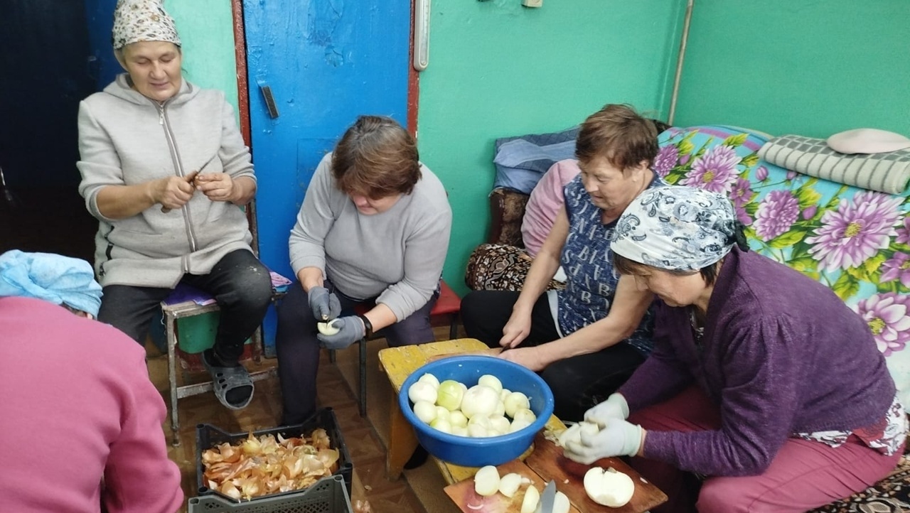 В Моркинском районе активно помогают бойцам СВО