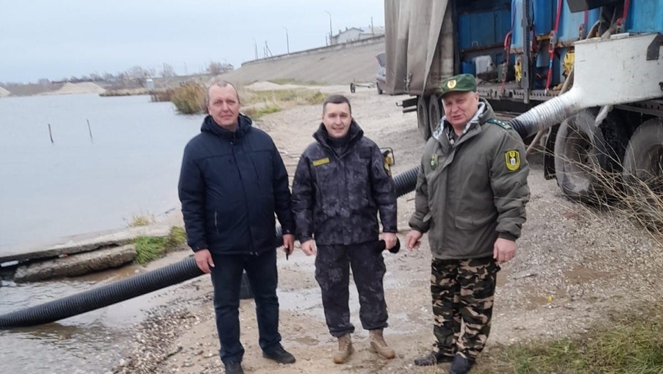 В Марий Эл в Волгу выпустили более четверти тонны мальков сазана