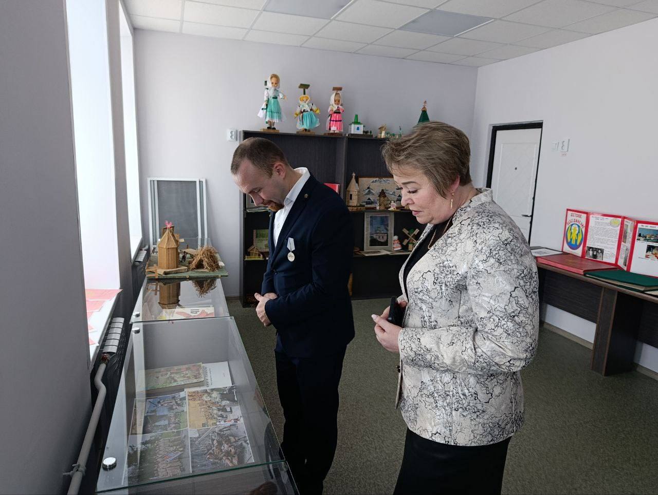 В рамках месячника военно-патриотической и оборонно-массовой работы, который проходит в Козьмодемьянске, участник региональной кадровой программы "Герои Марий Эл. Талешке-влак" Владислав Шеин посетил СОШ №3 им.С.Н.Сивкова.