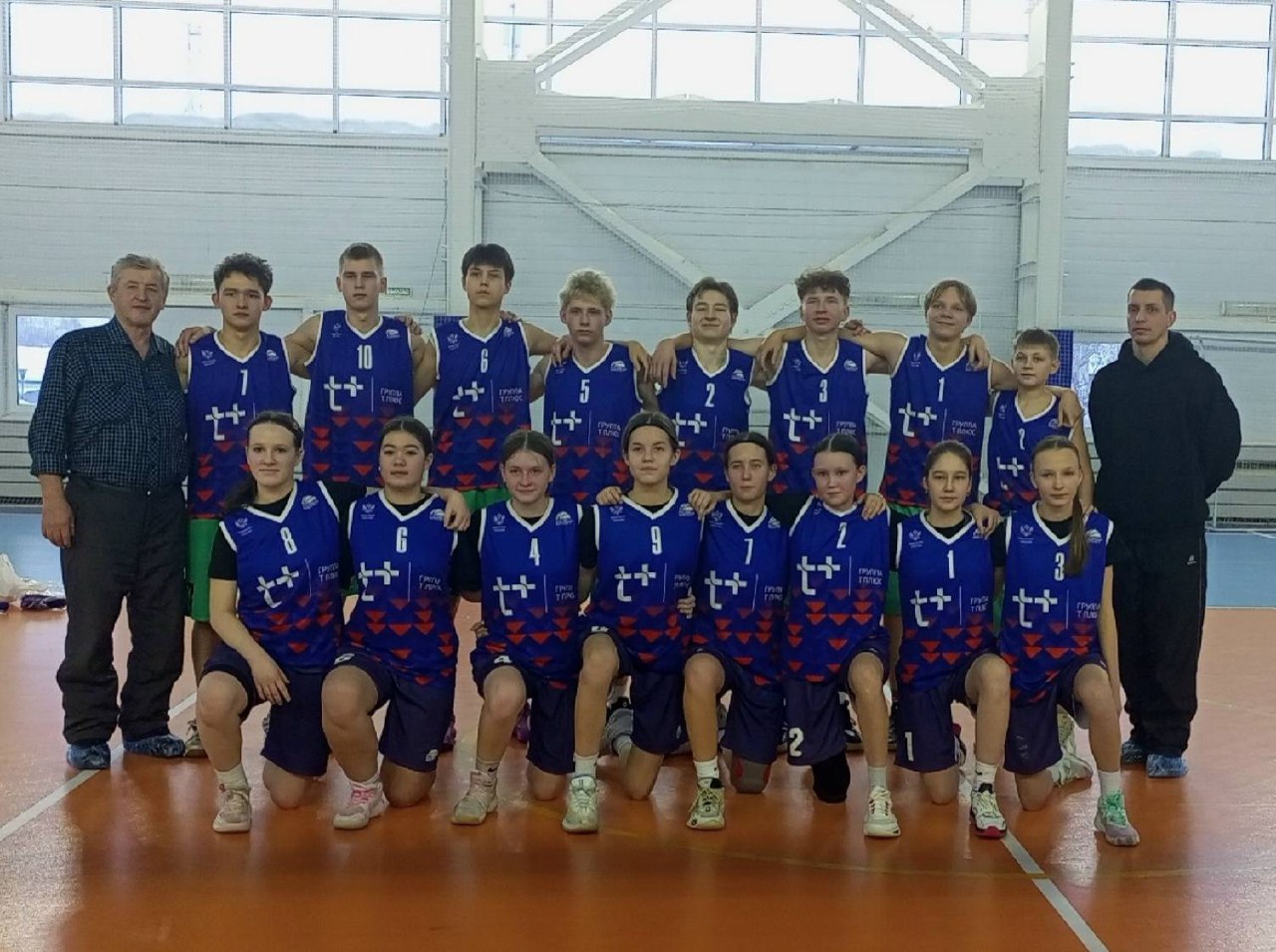 И вновь триумфально выступили воспитанники тренеров Каримовых! На этот раз - в дивизиональном турнире по баскетболу.