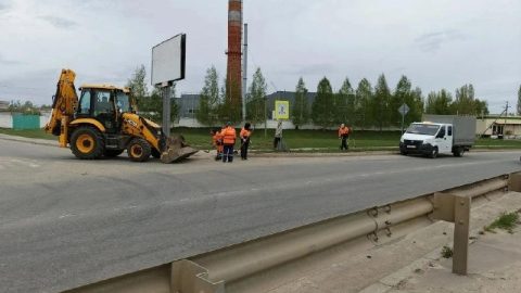 🚜 В Козьмодемьянске начались работы по ремонту одной из самых длинных магистралей города – улицы Гагарина. Улица Гагарина являлась одной из проблемных в городе по своему дорожному покрытию.