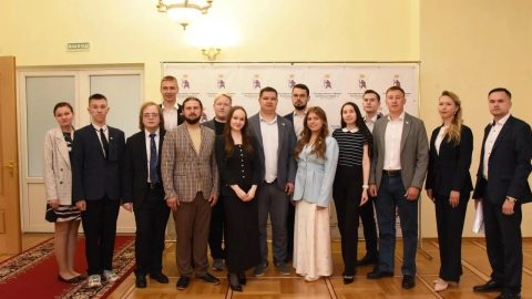 Председатель Молодежного парламента г.Козьмодемьянска Анастасия Ершова приняла участие в работе шестого заседания Молодежного парламента Республики Марий Эл.