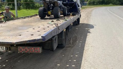 ✅️В селе Емелево Горномарийского района внимание экипажа привлек квадроцикл, за рулём которого находился 47-летний местный житель. Установлено, что транспортное средство не было зарегистрировано в установленном порядке, а водительское удостоверение для уп