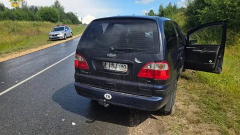 По оперативной информации, 13.07.2026 около 13 часов 10 минут на 2 км автомобильной дороги «Октябрьский-Троицкий посад»Горномарийского района произошло столкновение автомобилей Ford Galaxy и ГАЗ 3110.