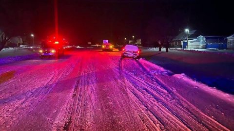 10 декабря около 19 часов на 4 км автодороги Картуково - Микряково - Васильсурск произошел наезд автомашины Opel Astra под управлением 35-летнего водителя на 53-летнего пешехода. В результате ДТП пешеход с травмами доставлен в больницу. Обстоятельства про