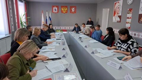 Исполняющим обязанности Главы Горномарийского района назначен первый заместитель руководителя Александр Евдаков.