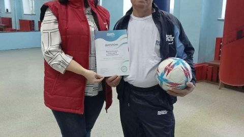 Педагог объединения "Школа бокса" Вылегжанин Геннадий Геннадьевич стал победителем Всероссийского конкурса "Гуру физкультуры" в рамках проекта «Вызов первых» Общероссийского движения детей и молодежи "Движение первых".