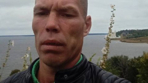 С прискорбием сообщаем, что в ходе исполнения обязанностей военной службы в зоне проведения специальной военной операции 6 декабря 2025 года погиб житель Горномарийского района Андрей Николаевич Лешканов.