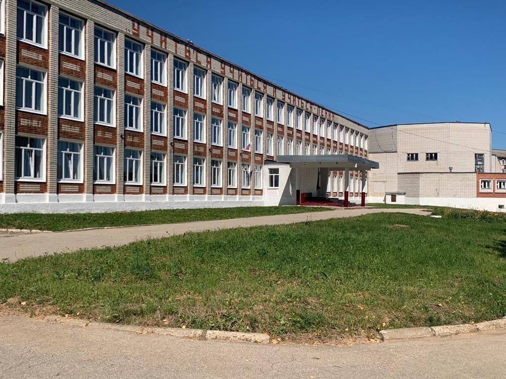 МБОУ "СОШ № 3 г. Козьмодемьянска им. С.Н. Сивкова"